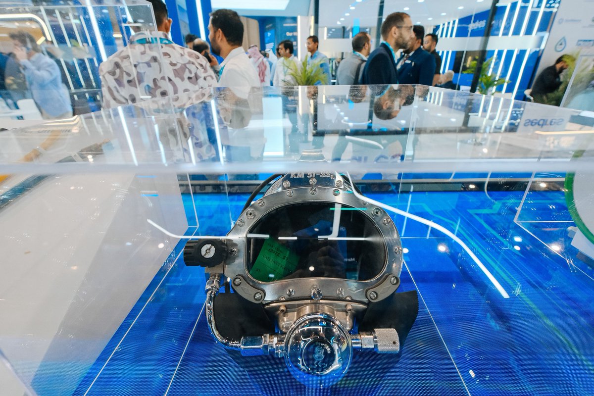 SaudiMaritime's tweet photo. Wrapping up Day 1 at SMLC 2025! Here's a recap of the key moments, insights, and innovations from today.

اختتام أعمال اليوم الأول من #المؤتمر_السعودي_ البحري_واللوجستي2025

إليكم أبرز المشاركات والرؤى والابتكارات التي شهدناها اليوم. https://t.co/zKRwo0YEWF