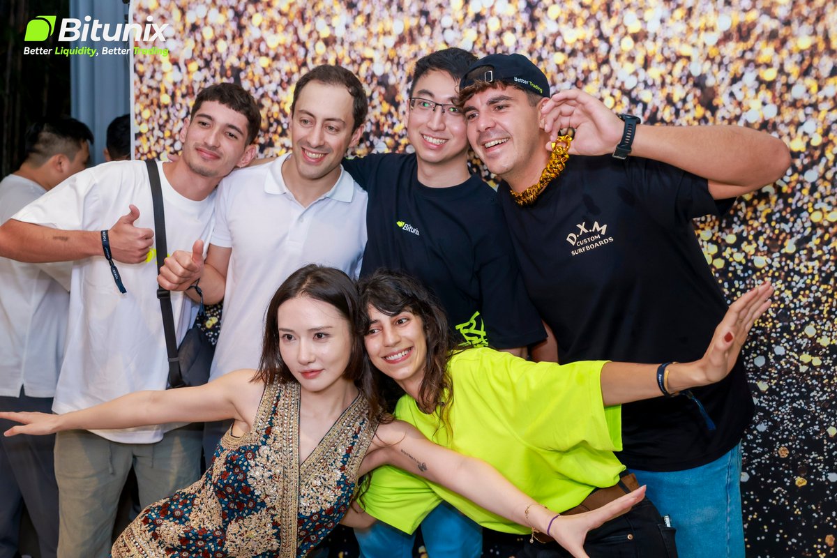 BitunixOfficial's tweet photo. Good vibes only at the #TOKEN2049 afterparty ✨ https://t.co/ZUMsIXAaSv