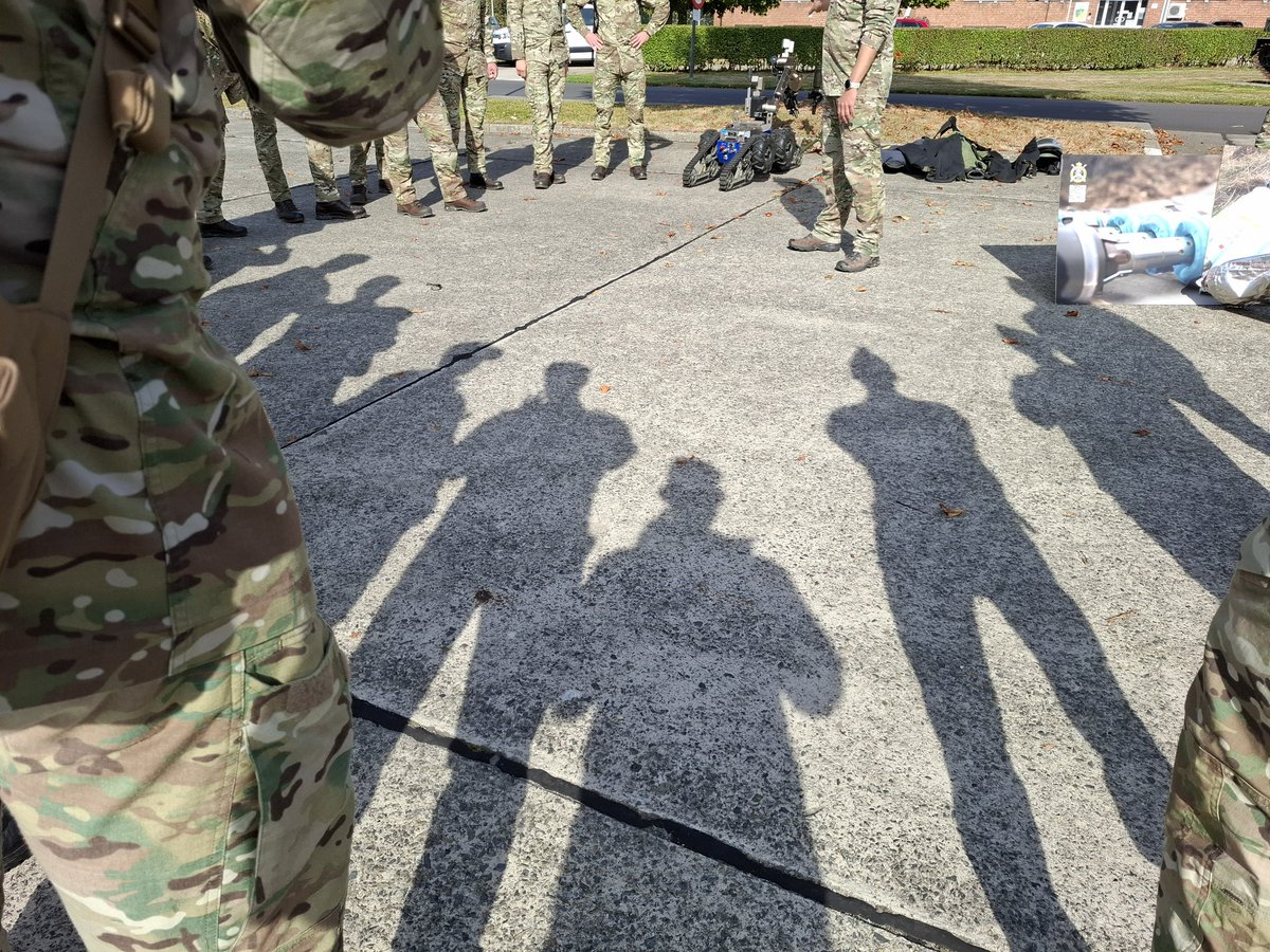 Chair of Land Operations, BEL Defence College tweet media