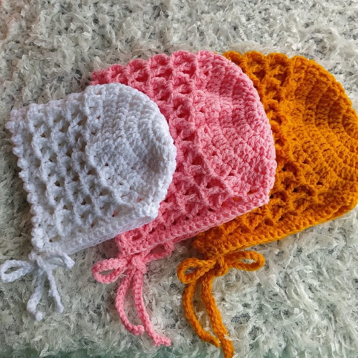 Textured Baby Bonnet bit.ly/3wWMrqb
