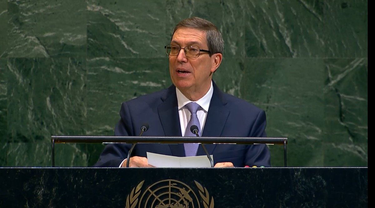 BrunoRguezP's tweet photo. #AGNU puede hacer más y está en capacidad declarar al genocidio y al apartheid que comete Israel como crímenes de lesa humanidad.

Es momento de admitir a #Palestina como miembro pleno derecho @ONU_es. Si CS lo veta, AGNU debe declarar ese derecho de modo inequívoco. https://t.co/iWYbmPyDnk