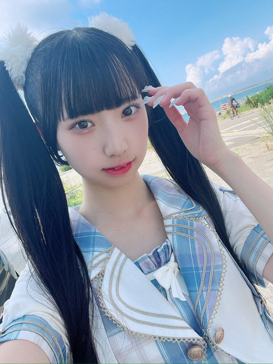 amone_satosaya tweet picture