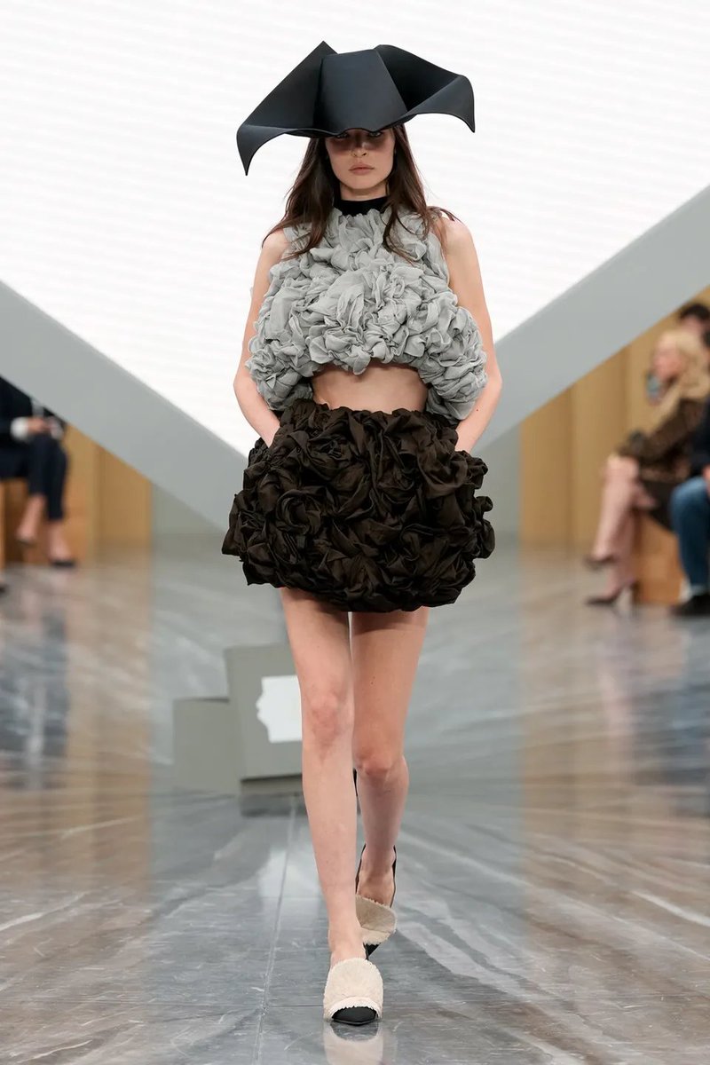 Delicate situations at Dior #PFWSS26