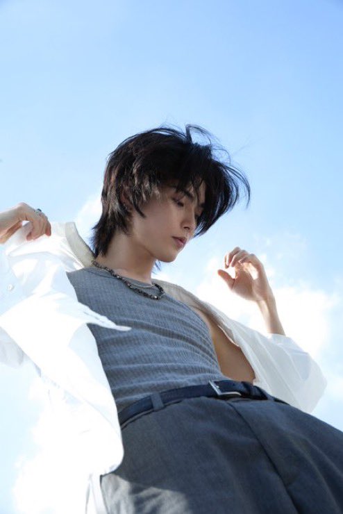 TheePopCore's tweet photo. Happy 22nd Birthday to the dazzlingly talented, breathtakingly handsome, unbelievably gifted, effortlessly charming, radiantly brilliant, remarkably graceful, endlessly inspiring XngHan — a true diamond among stars who shines brighter than the universe itself. https://t.co/AqV0BYgiaE