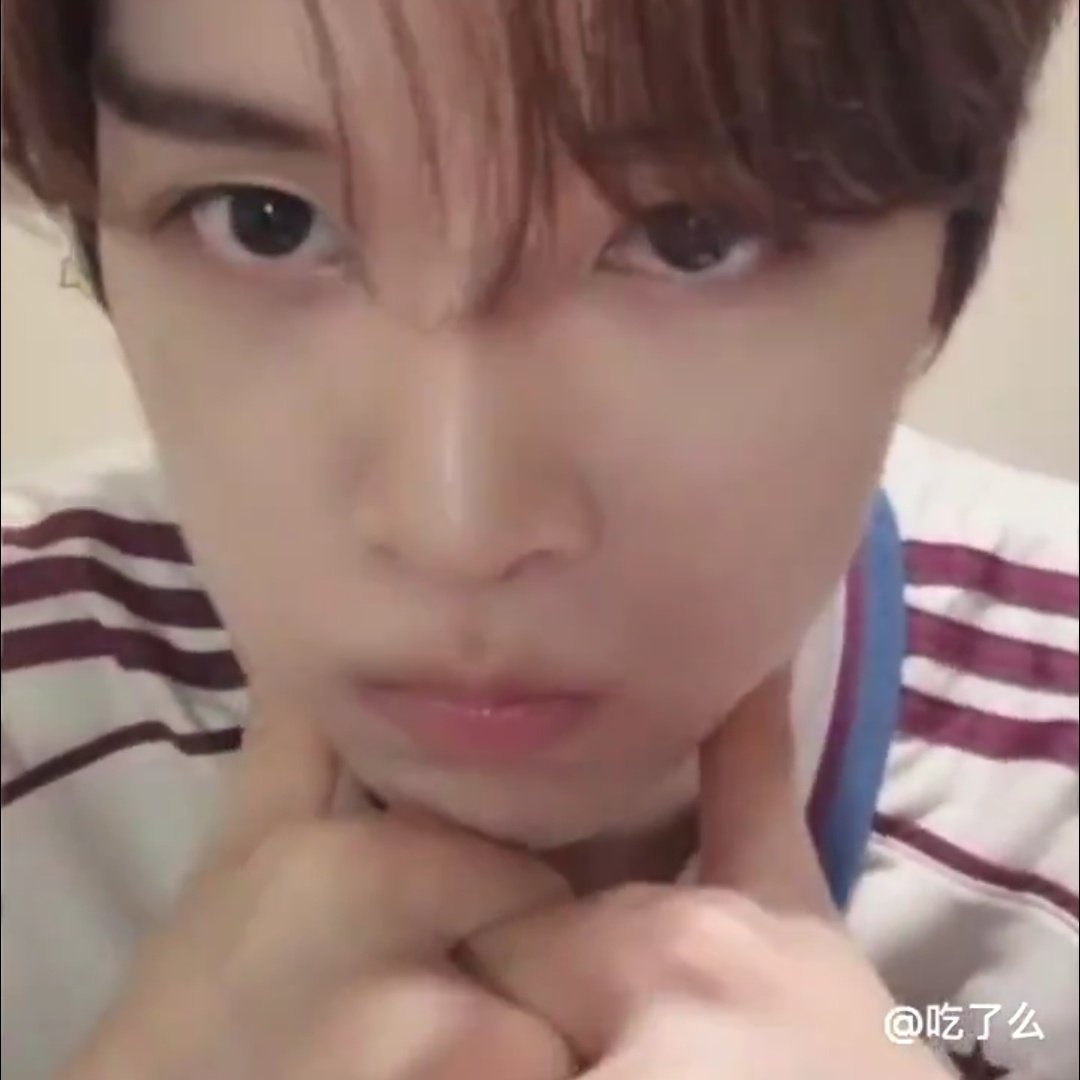 sclover_012's tweet image. 귀여워서 죽음