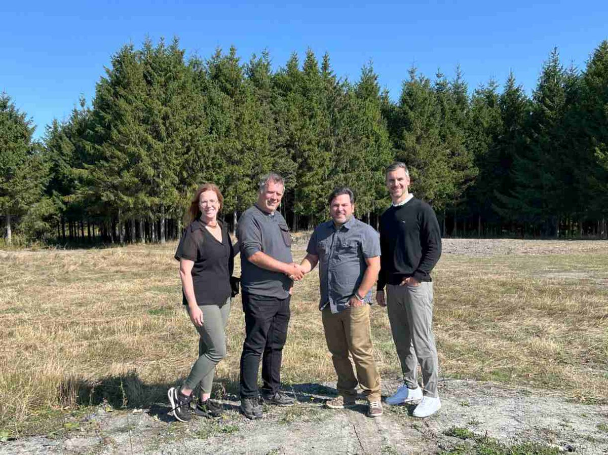 info_beauce's tweet image. Adstock conclut une entente pour soutenir son développement futur
Crédit photo: Courtoisie - Municipalité Adstock
tinyurl.com/5n6jz52r