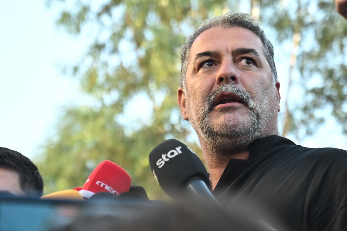 ""Και όπως οδηγούσα το τρακτέρι μου κάνω μια έτσι να πάρω την στροφή &amp; πετάγεται ένας μαύρος πάνθηρας μπροστά μου  
Τράβηξα μια χειροφρενιά κατέβηκα αμέσως κάτω &amp; έριξα &amp; μια ζεϊμπεκιά αλλά έφυγα αμέσως γιατί τα αυτοκίνητα που ήταν παρκαρισμένα παράνομα δεν μου άφηναν πολύ χώρο