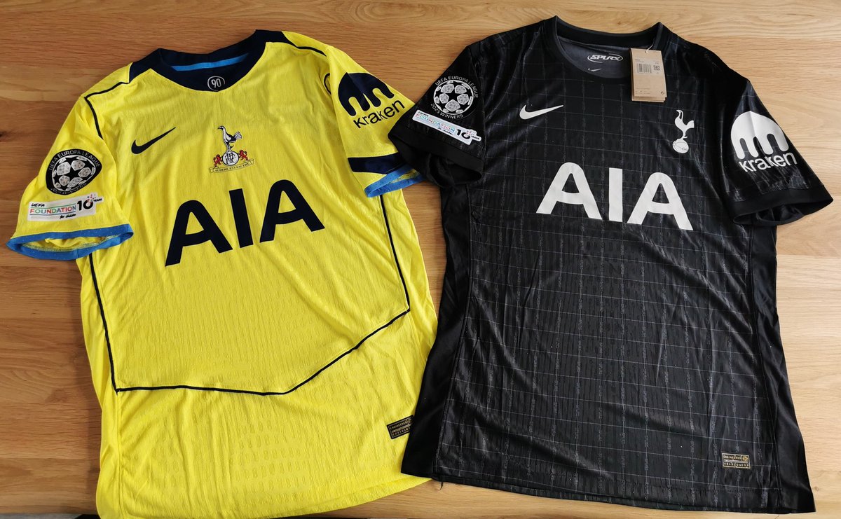 Patterson_90's tweet photo. ⚽ Cheeky bit of shopping with @dhgate look no further than seller {tomato 2022} 
https://t.co/TKDpuVGdLz
🤑 £29.37 for both player versions
🤔 1 size up is recommended like everyone suggests
🗓️ Ordered on 03.09.25 arrived 30.09.25 but worth the wait 😍 https://t.co/VpDFsBwHeU