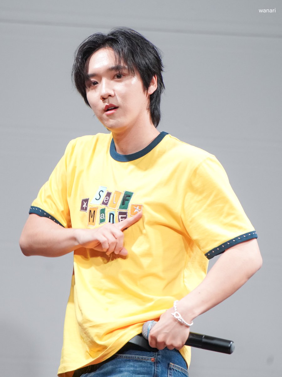 100___wanari's tweet photo. 2025.07.24
오사카
종환
#FAVE1 #페이브원 #종환 #조나리 #조날 #JongHwan  
@100per_jonari @FAVE1_official https://t.co/SALqttEdxe