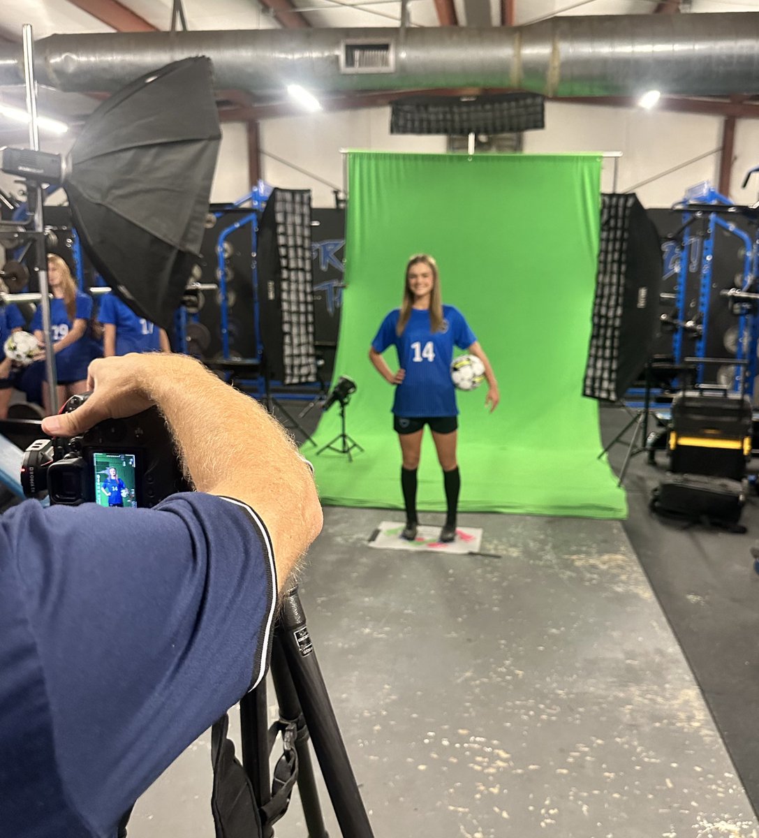 Program pictures this morning! 📸
Season getting closer! 

💯