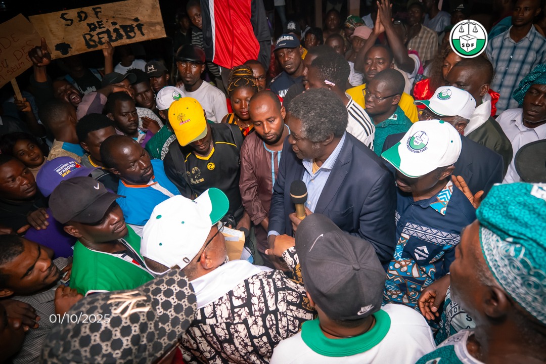Obala acceuille le futur President du Cameroun <a href="/JoshuaOsih/">Joshua Osih</a>!!!
Impressionnant et la Region du CENTRE ouvre les portes d'Etoudi au seul homme capable d'impulser le vrai changement!!!
#JOSHSOLUTION et la vague 🧡 gagne tout le CAMEROUN!!