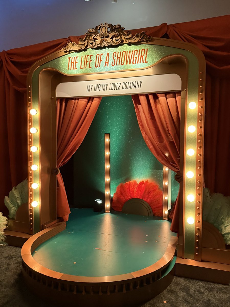 CatiesVersion's tweet photo. MY INFAMY LOVES COMPANY #TStheLifeOfAShowgirl https://t.co/r3uqx7NgDb