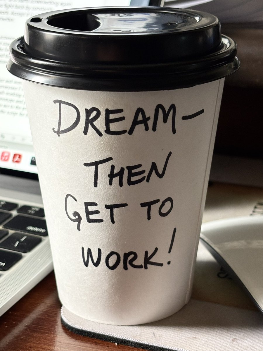 Mark Sanderson tweet media