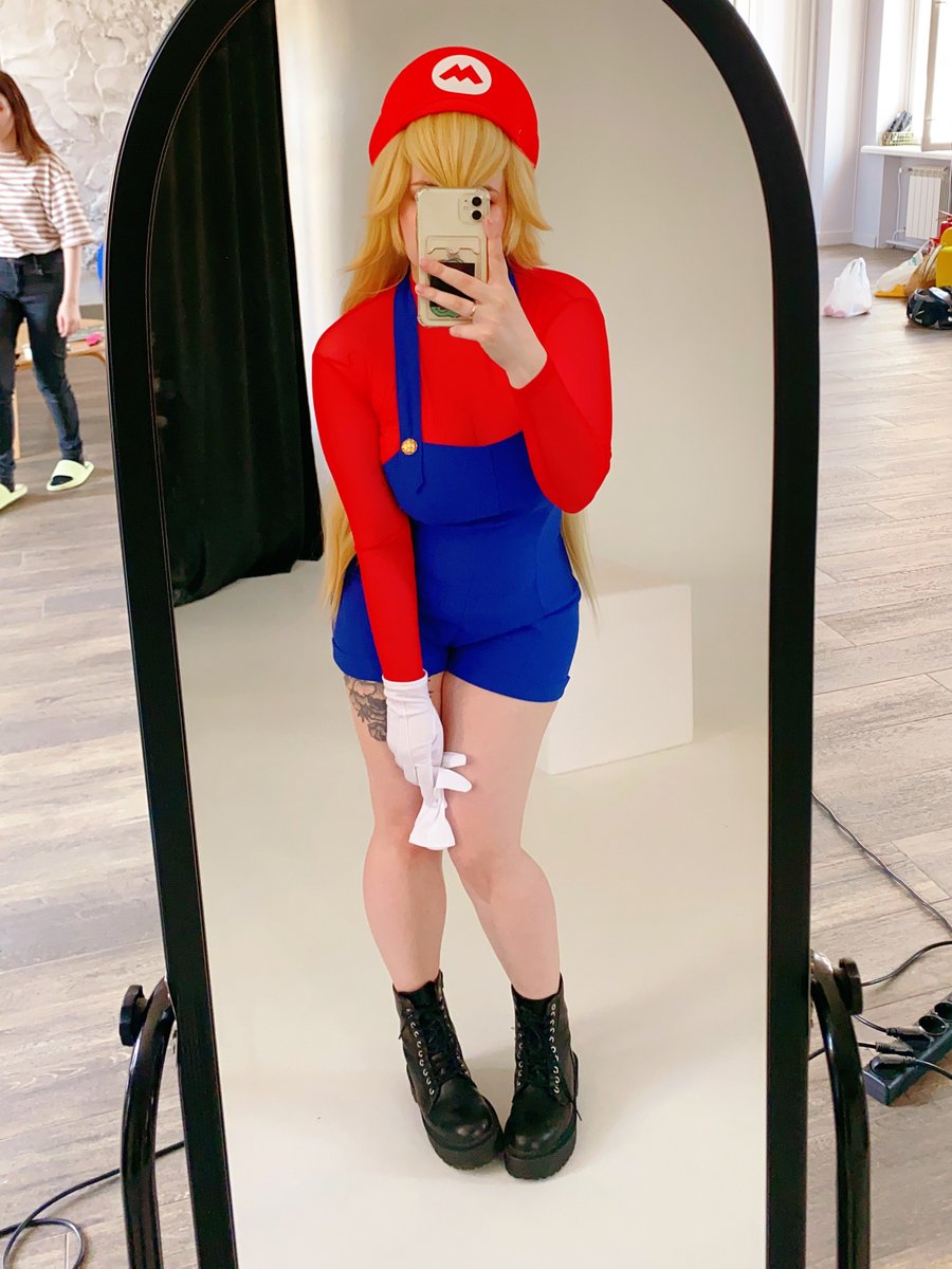 Who said princesses can’t wear a mustache? 😏👑
#PrincessPeach, #Mario