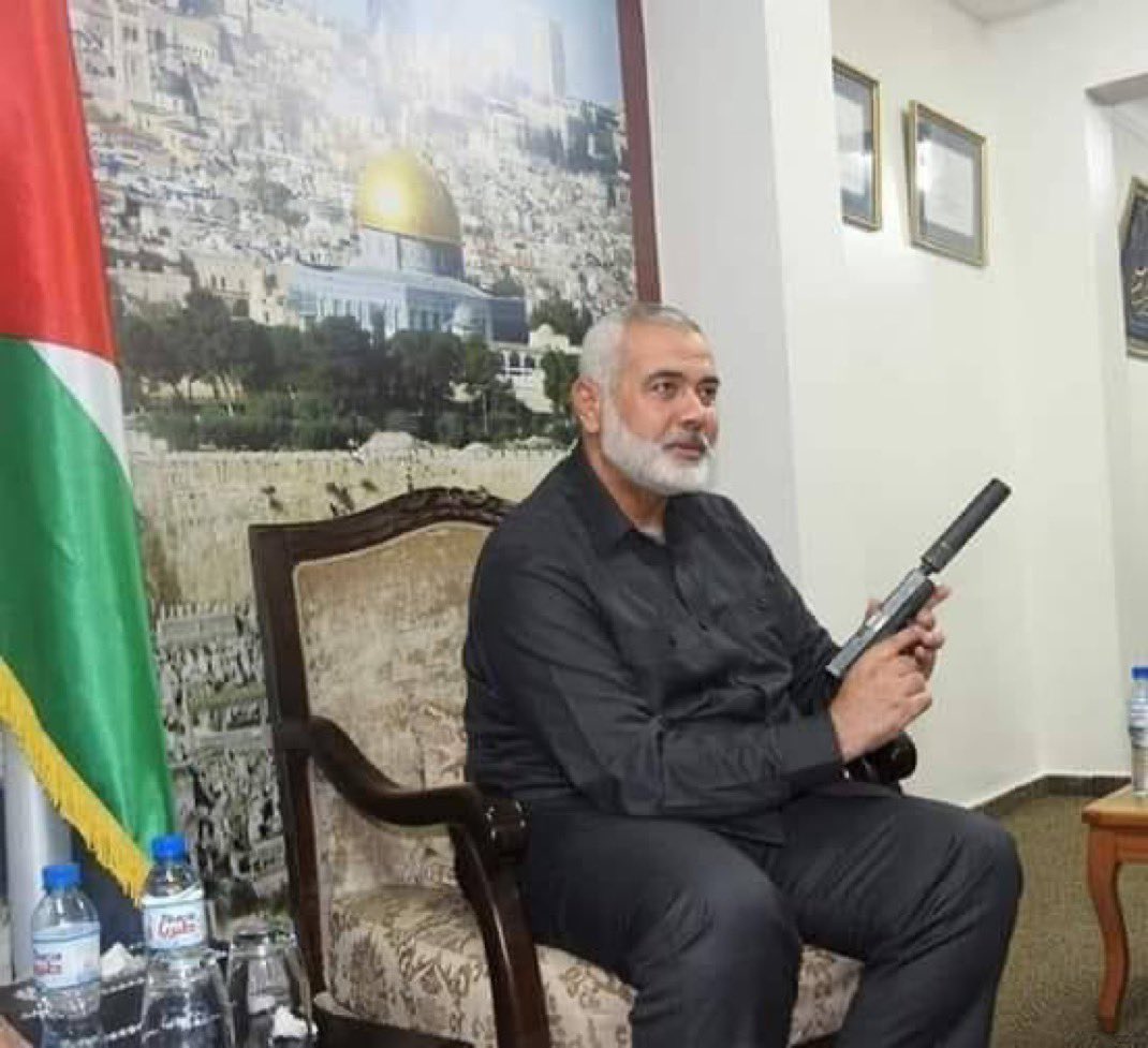 cenkumeyraksoy's tweet photo. Tek çözüm yolu! 

#MyAgendaSumud
#FreePalestine https://t.co/3RYpskOKnp