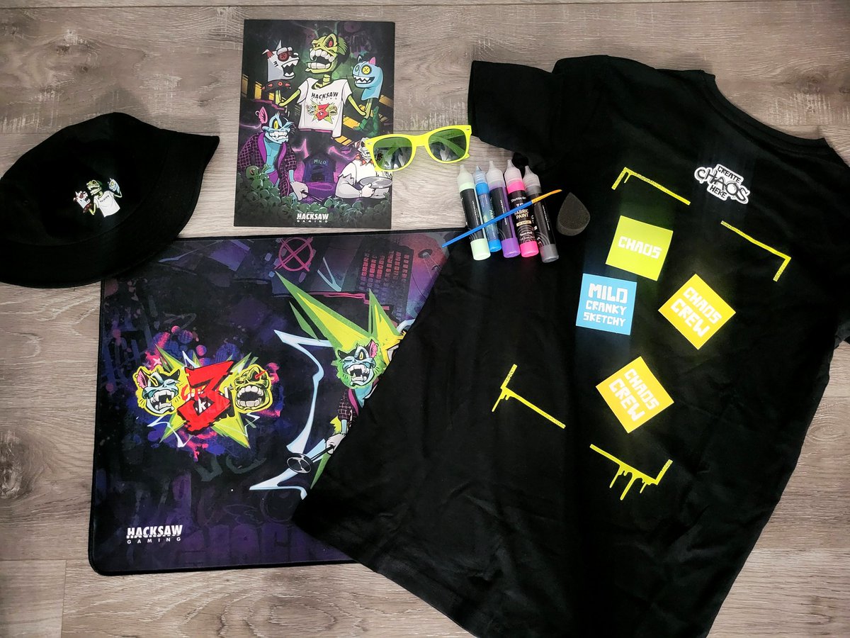 blonderabb1t's tweet image. Thanks @hacksawgaming !!! Cant wait to paint on my new Cc3 shirt 😎 

These mouse pads are also amazing. Giving one away on tonight&apos;s stream ! 🥳

Kick.com/blonderabbit