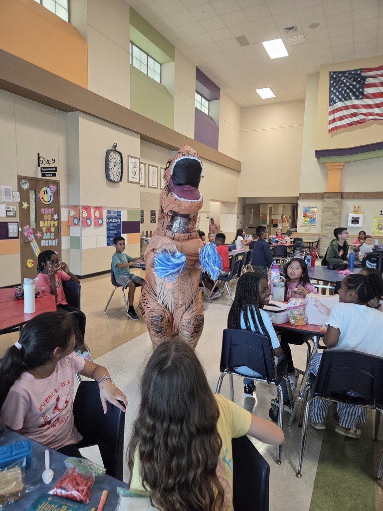 Students were treated to a high-energy Boosterthon pep rally at lunchtime to kickoff our PTO fundraiser! Don't forget to sign up tonight on mybooster.com.