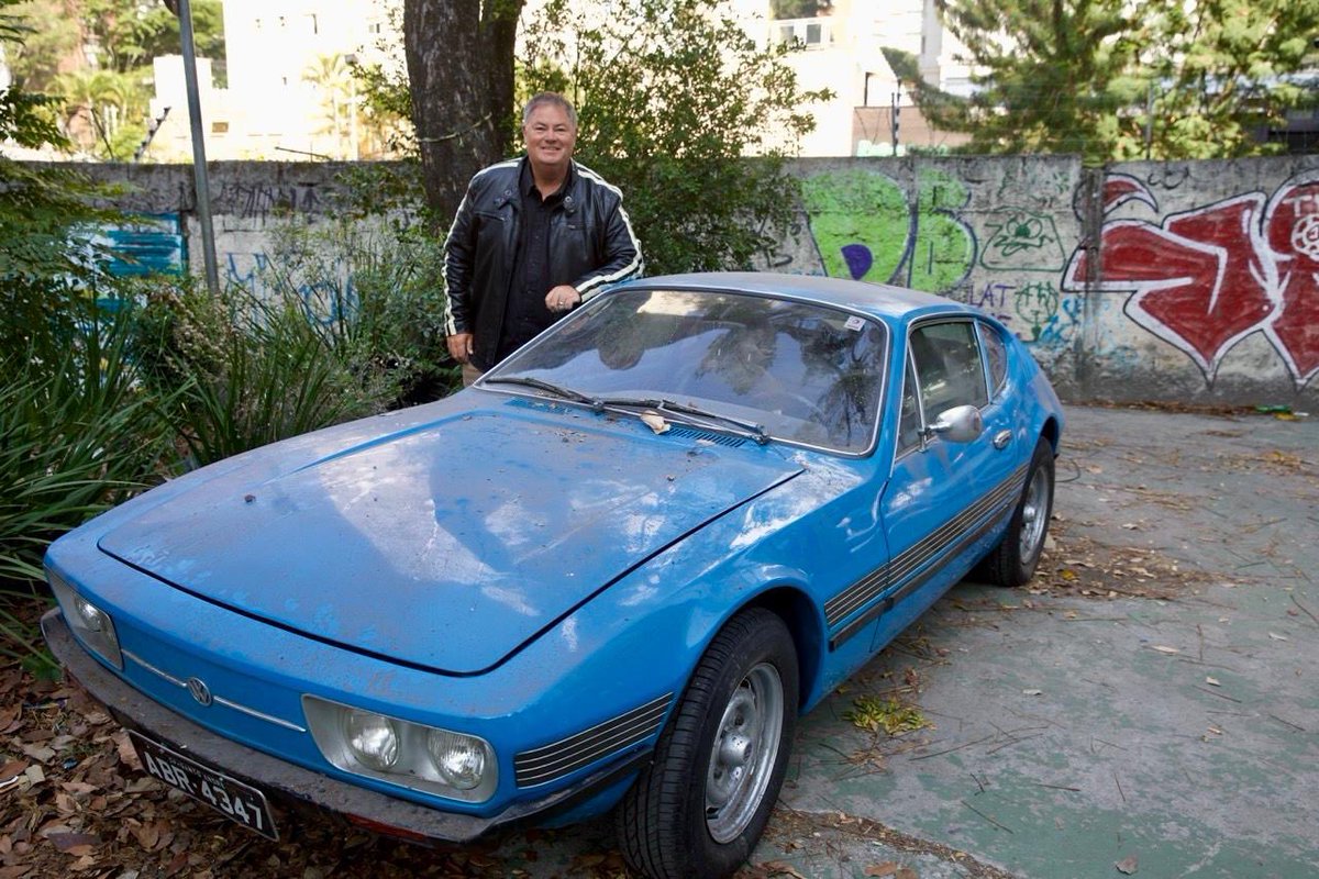 What’s happening! It’s a deal 🤝 can’t wait to see what <a href="/mikebrewer/">Mike Brewer</a> &amp; <a href="/f1elvis/">Marc Priestley</a> do with this #volkswagen SP2! Tune in NOW <a href="/discovery_uk/">Discovery Tours Ltd</a> #vamos #🇧🇷 #brazil #wheelerdealers 😉x