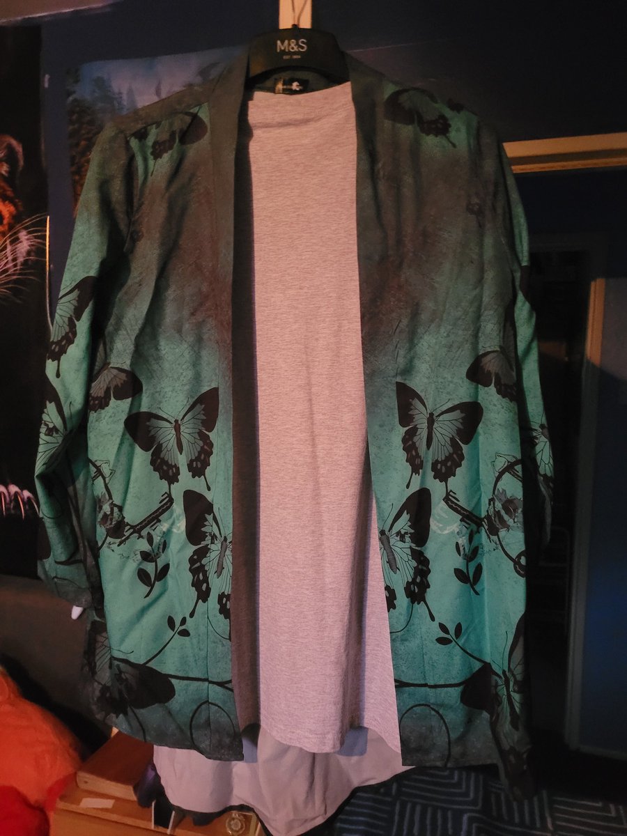 Does anyone collect neir clothing from japan? It's never been worn as it's a uk large at best.