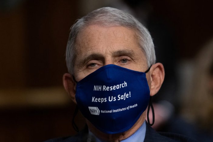 JustinRGoodman's tweet image. Today is the 1st day of the fed government's new fiscal year. Donald Trump has been president for 9 months.
But under @NIHDirector_Jay, 4,500+ grants & contracts funded by Dr. Fauci during his tenure as NIAID Director ('84-'22) are still active, including $ for Monkey Island,…