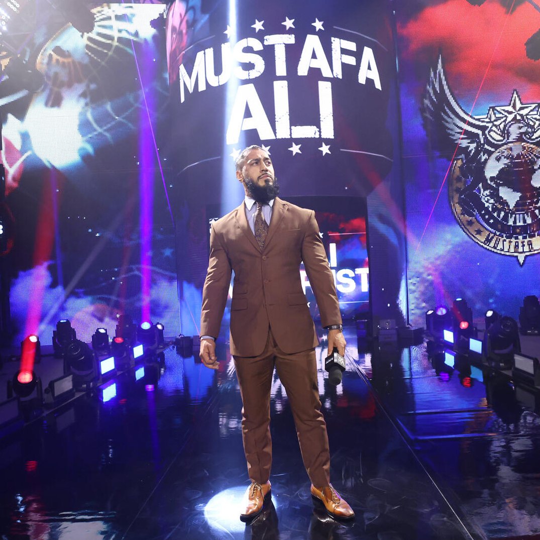 Mustafa Ali estaba programado para ganar el North American Championship en 2023, e incluso el propio Ali había preparado su vestimenta como campeón.

Shawn Michaels tenía planes para él en ese momento, y se opuso bastante a su despido en el momento.

(Fightful Select)