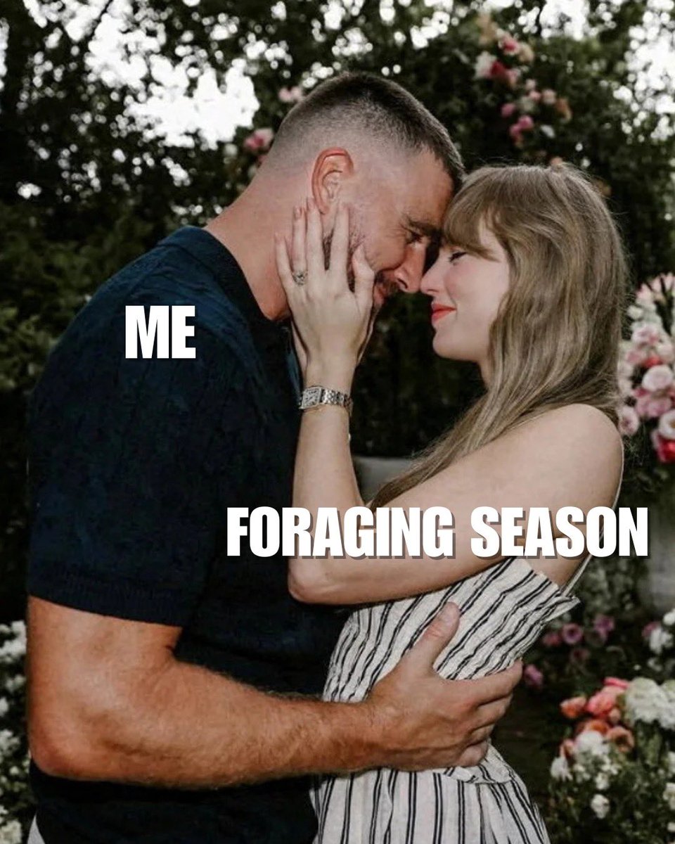 We said forever, but winter had other plans. Guess I’ll scroll old mushroom pics till spring😭