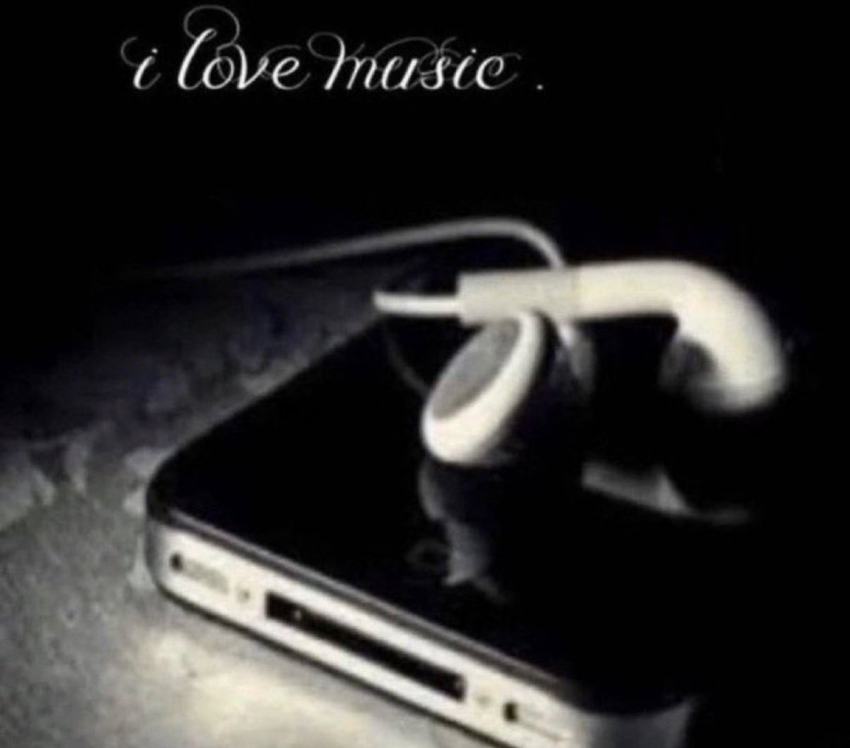 godsvineyard's tweet image. ducha y momento neurodivergente musical 
#off 
#bye