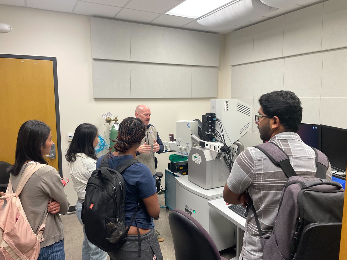ECS_UMich's tweet photo. What a great turnout for the MC2 Facilities Tour today! Huge thanks to everyone who joined us to learn about their amazing equipment like,  SEM, TEM, Atom Probe Tomography, and XPS. We appreciate your engagement and encourage you to visit https://t.co/tRydq0KSNj to learn more! 🔬 https://t.co/jgds5jnGWG