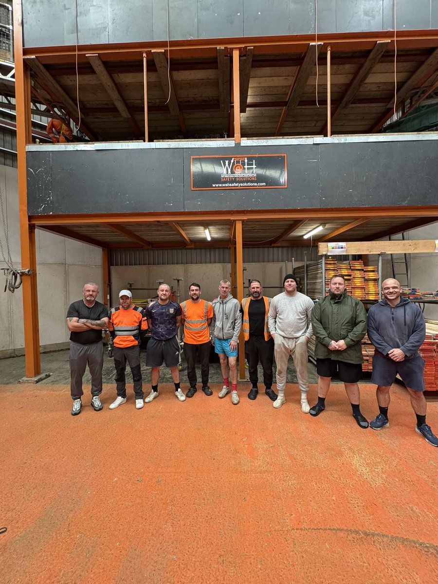 wahsafety's tweet image. 👏 Congratulations to all who passed their Advanced Skills Test last week at W@H Safety Solutions 🚧💪

#WAHSafetySolutions #AdvancedScaffolding #SkillsTest #UKConstruction