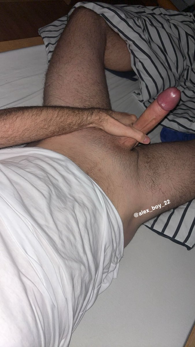 GabrielBoy23's tweet photo. 😛👀 https://t.co/PTVAubXVAB