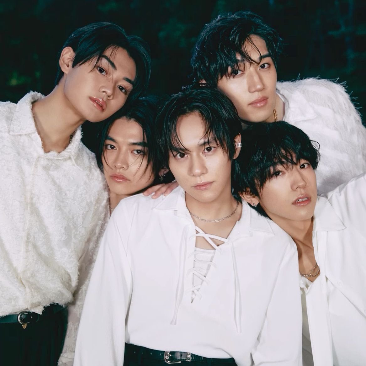 eikitty_'s tweet photo. bmsg x wild blue crumbs: a thread ✨ https://t.co/kLKQLThUWf