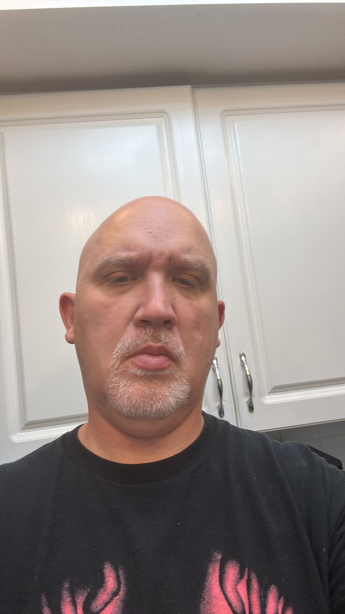 Ramstien1997's tweet image. Who wants to give me a good sloppy bj