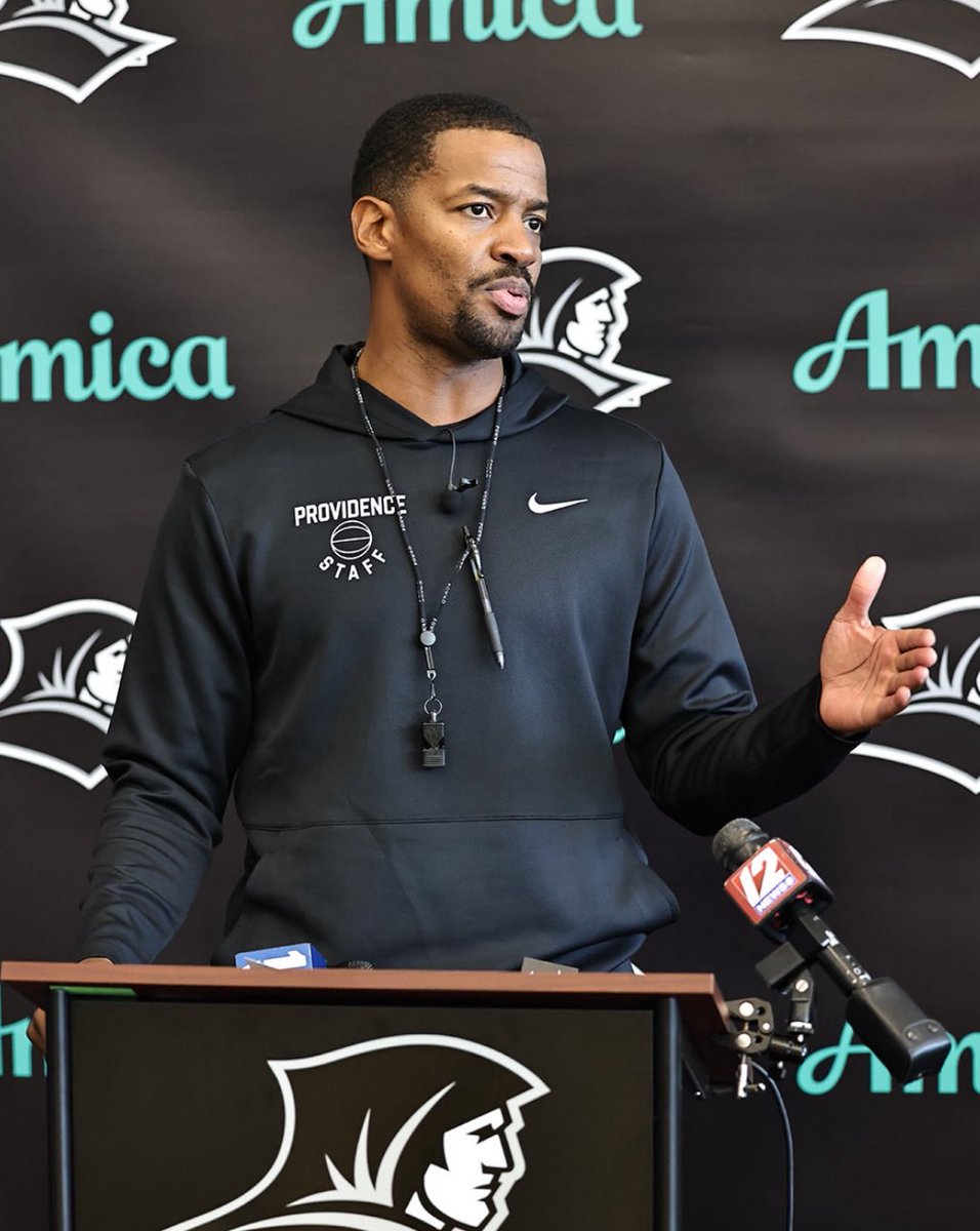 FriarFlashbacks's tweet image. Friars HC Kim English:

“There’s a ton of competition, and opportunity out there.”

“Now it’s integrating them, having a shared purpose, how we respond, handle adversity, handle success. I think that we’re moving in the right direction.”

#PCBC #PCBB #Friars
(thesunchronicle)