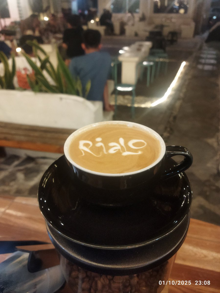Ananda77997209's tweet photo. Say Hello To @RialoHQ 

The only network designed for
-Real users
-Real builders
-Real world

#RialoHq #Rialo #gRialo https://t.co/2BVRSfnKX5