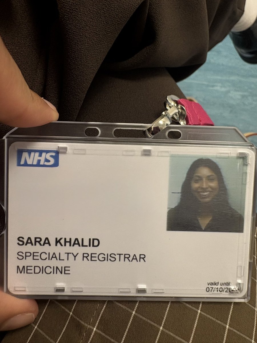 drsarakhalid's tweet photo. First day of big school, a real pinch me moment!

Nervous and excited in equal measure but time to try and make all my mentors in Leeds who made this possible proud iA. 

London girls always find their way home🫀🫀🫀 https://t.co/rjsnqYocAq