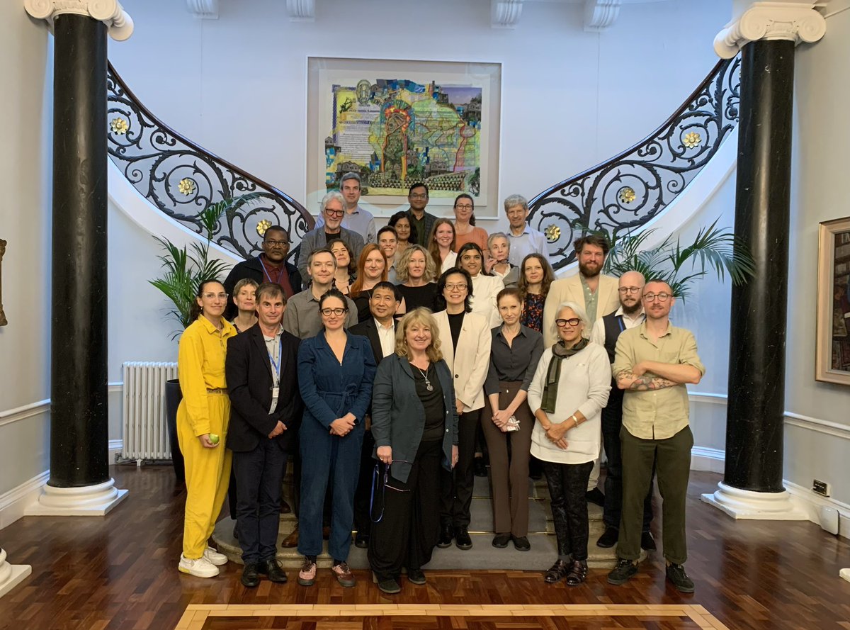 Joy Y. Zhang tweet media