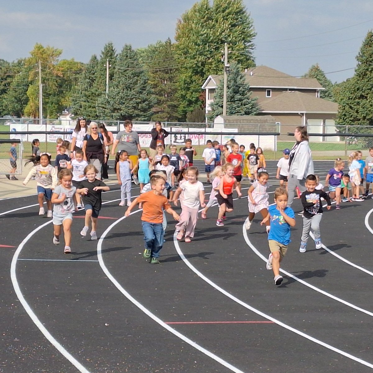 Tim Felderman tweet media