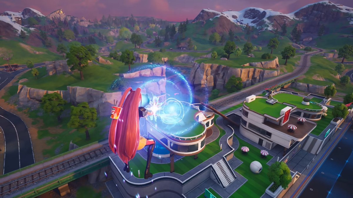Jorge_Most's tweet photo. La colaboración con Kpop Demon Hunters incluye objetos míticos:

🗡️ Espada empoderada de Rumi.
🛡️ Escudo burbuja dorado de Zoey.
🍜 Ramyeon superpicante de Mira.
👹 Máscara de teletransporte de Derpy.

#Fortnite https://t.co/YXJ6CVBj5X