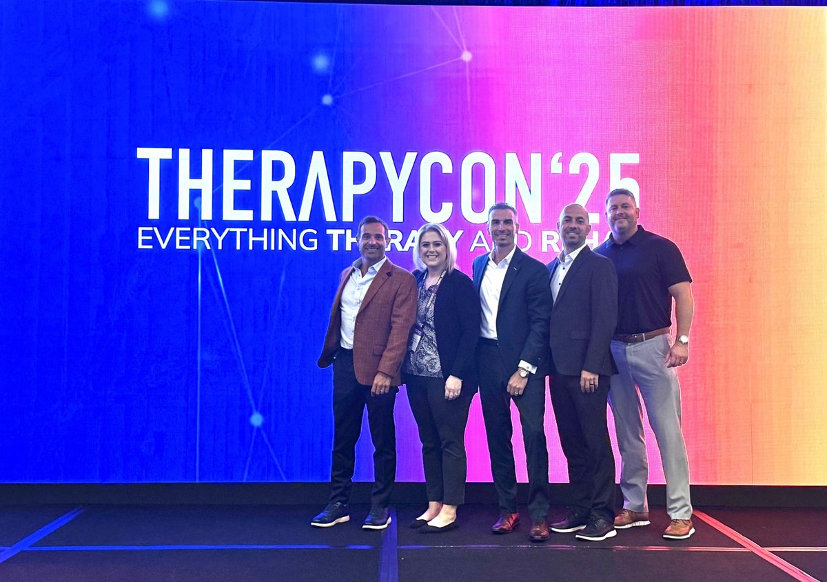 DPTRed's tweet image. Proud to represent #DPTRed at #TherapyCon!
We presented on clinical care, operations, &amp;amp; leadership—all tied to our mission to provide the best possible care and outcomes for all our patients. Excited to share, learn, and grow with this amazing community!