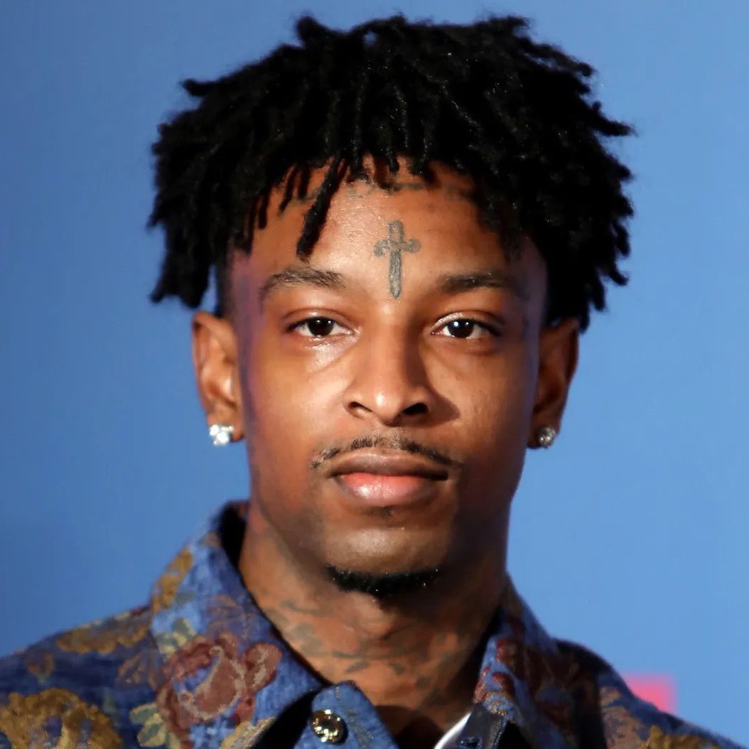 DailyNoud's tweet photo. JUST IN: 21 Savage has stopped recording features on songs due to the government shutdown. https://t.co/wG9bB22UDt