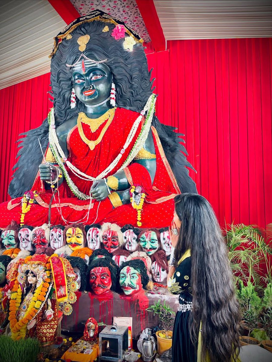 archna381's tweet photo. माँ ❤️🌸🙇🏻♀️
शुभ रात्रि जी
जय माता दी
#maa #maalove♥️ #maa❤️ #chamuda #like https://t.co/uIYMMotjWf
