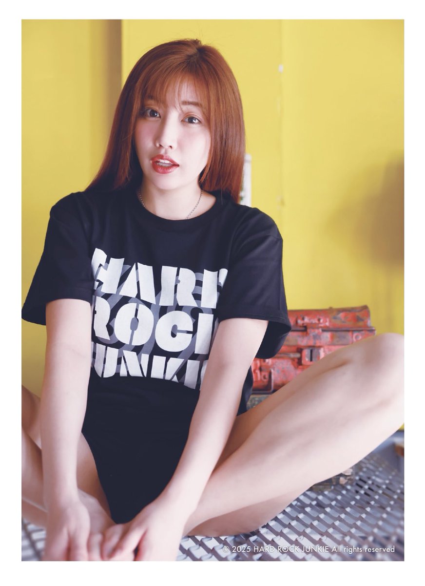 ＼フォロー&amp;リポストでチェキ🎁／

この度あべみほとコラボした
ハードロック・ジャンキー
<a href="/hardrock_junkie/">ハードロックジャンキー</a> と
<a href="/abemiho0110/">あべみほ</a> をフォローして

当ツイートをリポストしたに
チェキが当たるっっ‼️

そして是非にも
あべみほプリントの
コラボTシャツ数量限定
買ってください💞

shop.hardrockjunkie.com