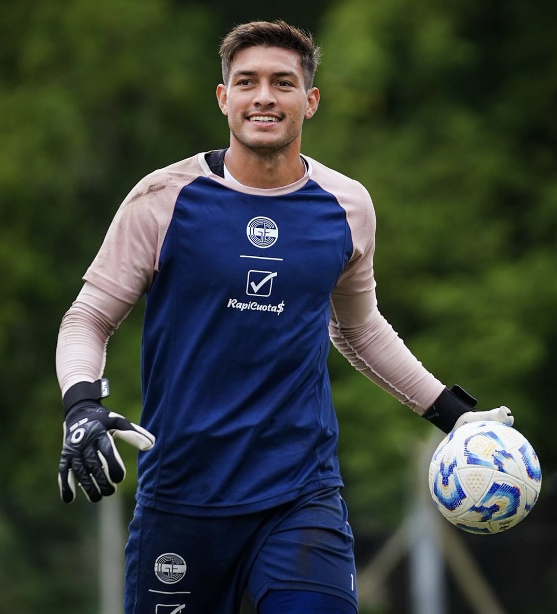 Cielosports (@cielosports) on Twitter photo 🚨 #GELP | Cuenta <a href="/BarbettiJulian/">Julián Barbetti</a> al aire de Cielosports Radio que LUIS INGOLOTTI SERÁ EL ARQUERO TITULAR contra Sarmiento en Junín. 🚨 #GELP | Cuenta <a href="/BarbettiJulian/">Julián Barbetti</a> al aire de Cielosports Radio que LUIS INGOLOTTI SERÁ EL ARQUERO TITULAR contra Sarmiento en Junín.