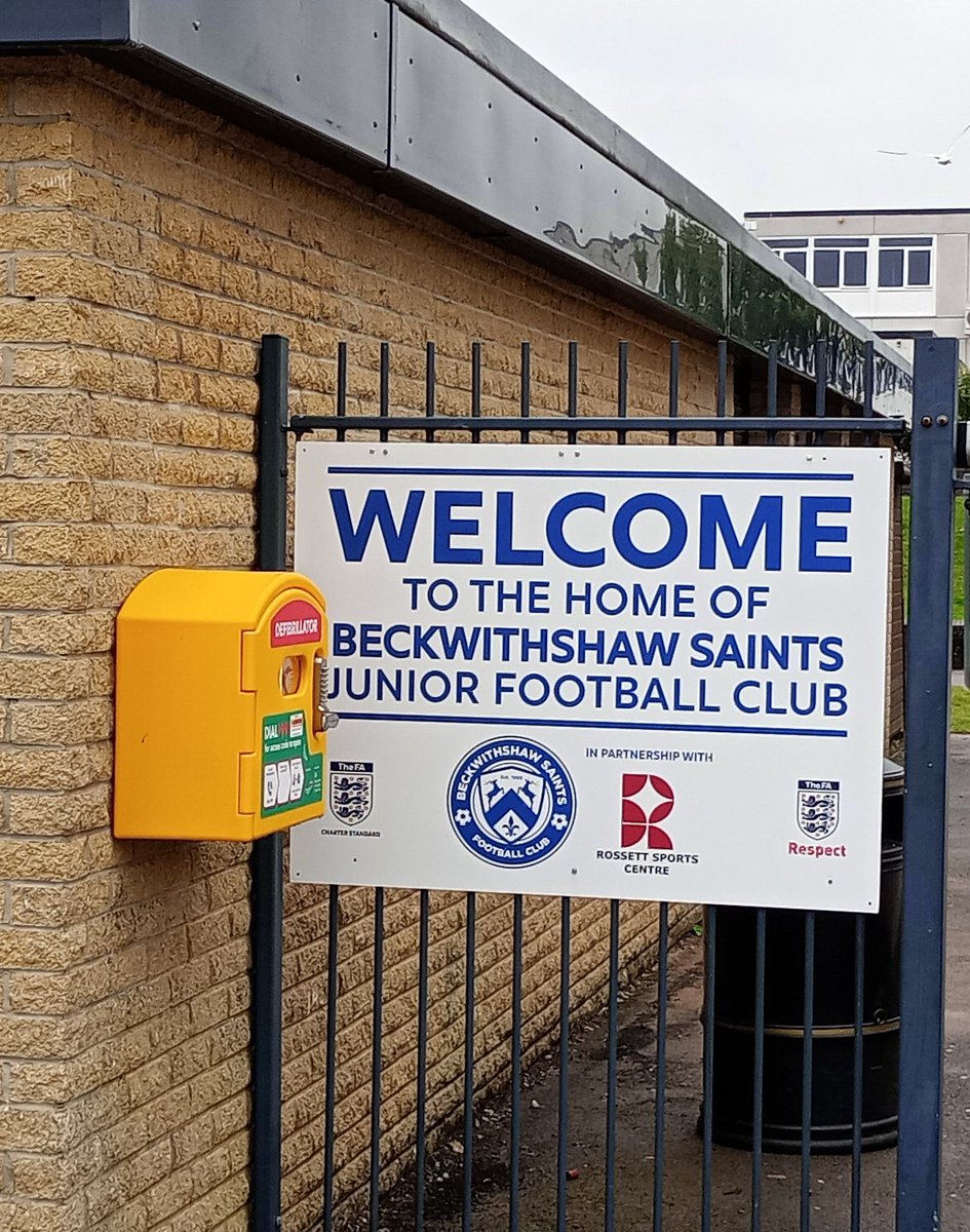 smilerhopper's tweet image. #Groundhopping #northyorkshire #harrogate @SportsRossett
#3g for @HarrogateTown @HarrogateYouth v @PonteCollsDev @PonteCollsFC in the @nationallgeU19
Div H KO 1403 Game number 115 with Hull Ian #newgroundalert shared with @BeckwithshawFC @MinsterFootball #waf poor setup here 😢