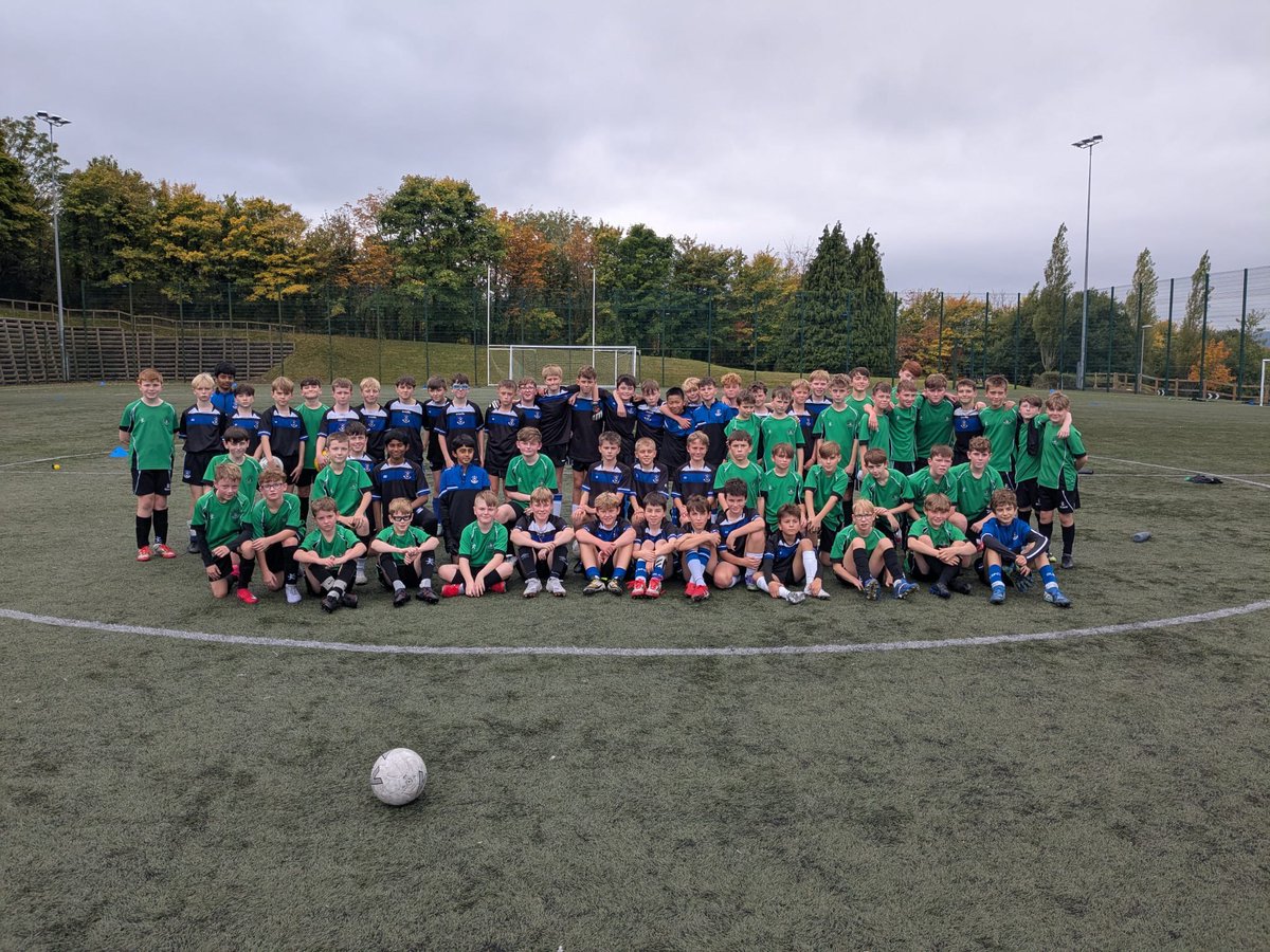 ⚽ Great effort from our Year 8 football teams today against our friends at St Malachy’s. Fantastic attitude shown by both sides and lots of valuable minutes played 👏 #teamknock