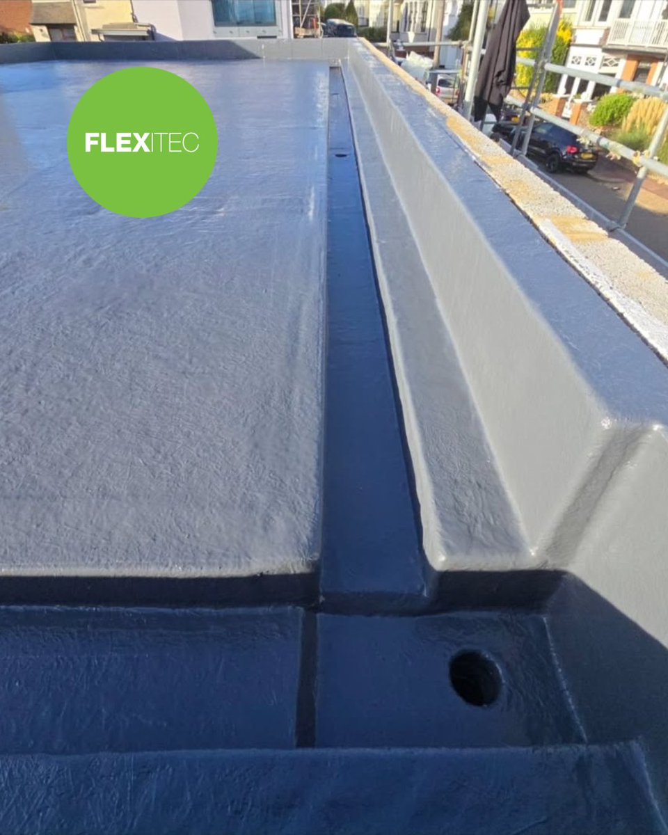RestecRoofing's tweet photo. Take a look at this stunning Roof of the Month entry by @madflatroofingltd using our ๐๐๐๐ซITEC System๐คฉ
If you want to find out more about our market-leading system, head to our website: https://t.co/to0evQNwxX
#restecroofingsystems #flatroofing #roofing https://t.co/9zLCsXa7OP