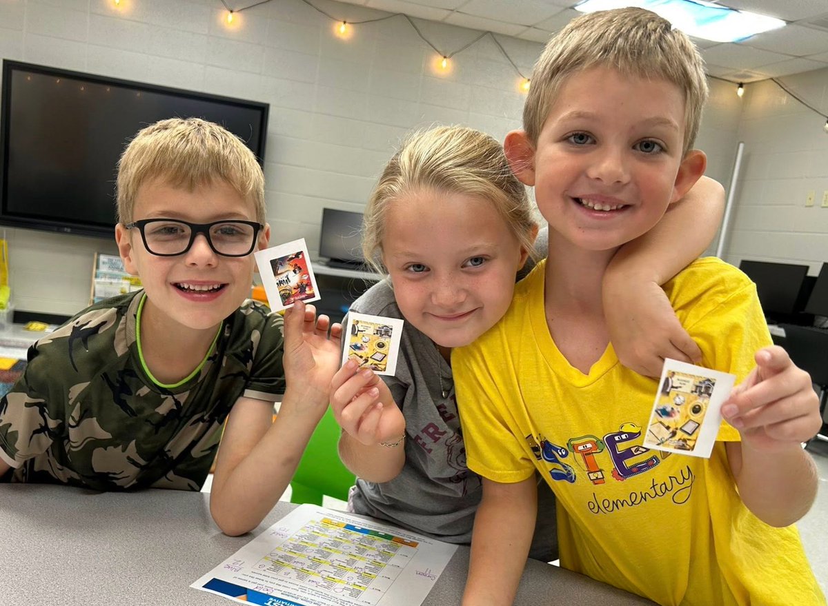 NettletonSTEAMe's tweet image. 🌟🌟 Special Class Spotlight 🌟🌟
Our EASTlings recently did a personality test to see what personality color they are. They talked about how all colors are important and how they all add to our sense of teamwork. 🖤💛
#STEAMe #SpecialClassSpotlight #PersonalityTest