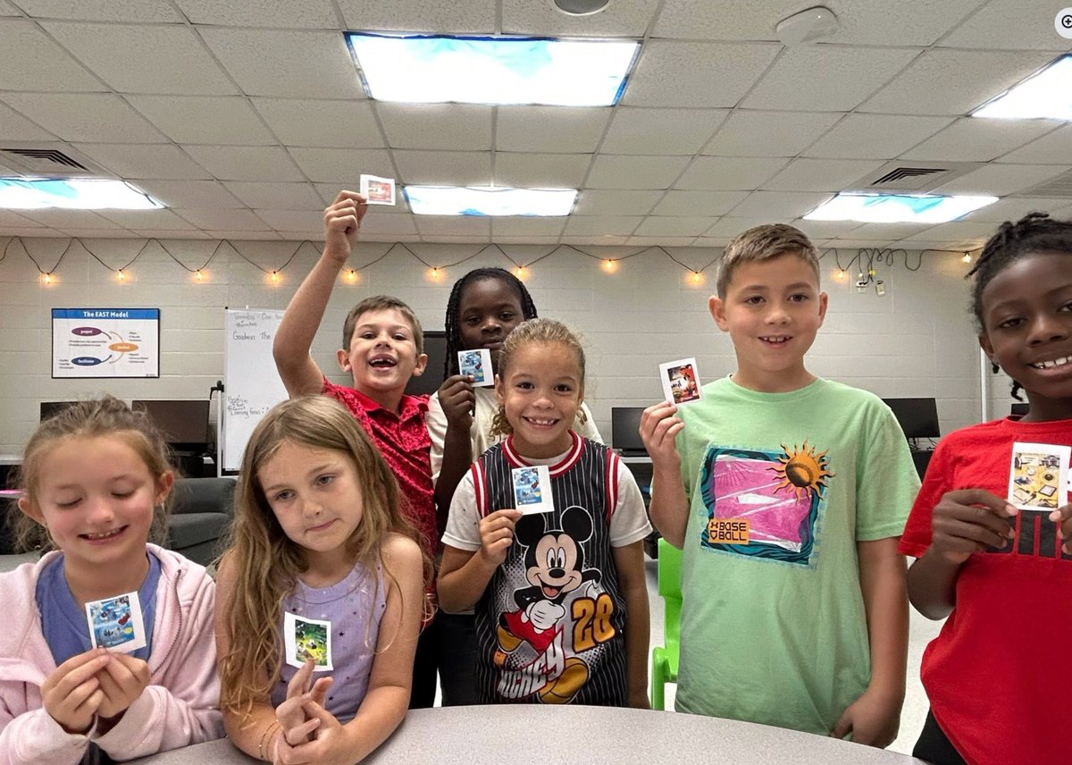 NettletonSTEAMe's tweet image. 🌟🌟 Special Class Spotlight 🌟🌟
Our EASTlings recently did a personality test to see what personality color they are. They talked about how all colors are important and how they all add to our sense of teamwork. 🖤💛
#STEAMe #SpecialClassSpotlight #PersonalityTest