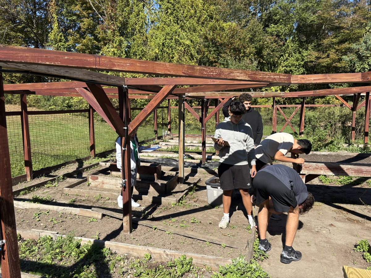 BHS_tradesclass tweet media