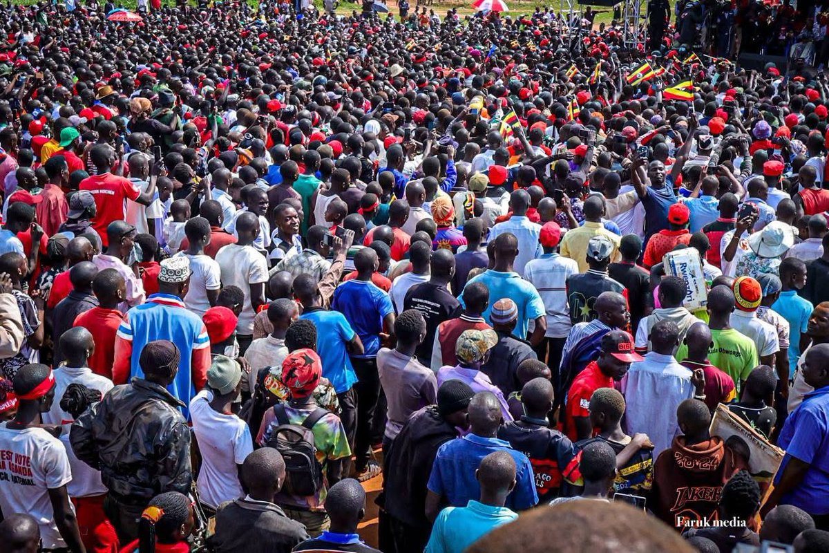 HEBobiwine's tweet photo. THANK YOU, KALIRO! 

THANK YOU, LUUKA! 

The message of freedom continues to be preached and received everywhere across the country. 
#ProtestVoteUg2026 
#FreeUganda 
#ANewUgandaNow https://t.co/VUSiORYxnz